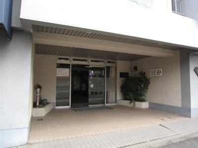 【エントランス】 | コーポ円座
