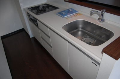 【キッチン】 | ブランニューコート | 同型写真