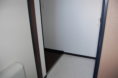 【玄関】 | ブランニューコート | 同型写真