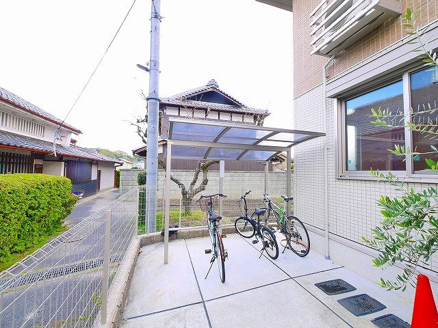 カーサ平松のその他共用部分|駐輪場