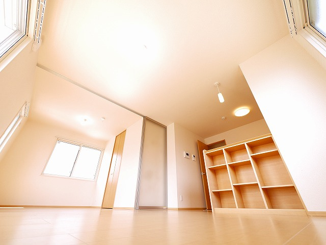 カーサ平松の居間・リビング|使いやすい居間です