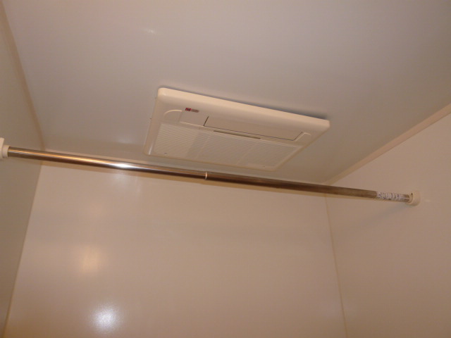 グリーンヒルズⅡの浴室|浴室乾燥機