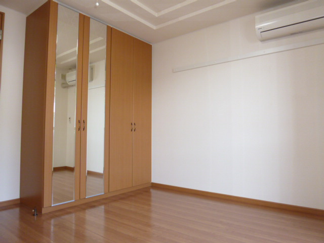 グリーンヒルズⅡの洋室