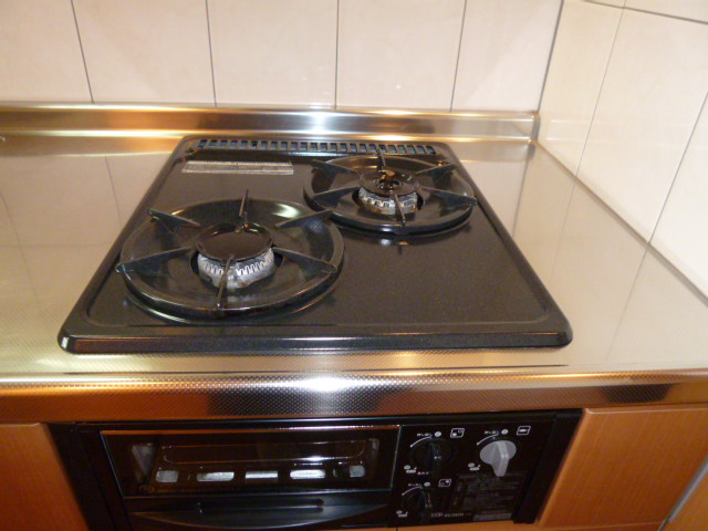 グリーンヒルズⅡのキッチン|二口ガスコンロ