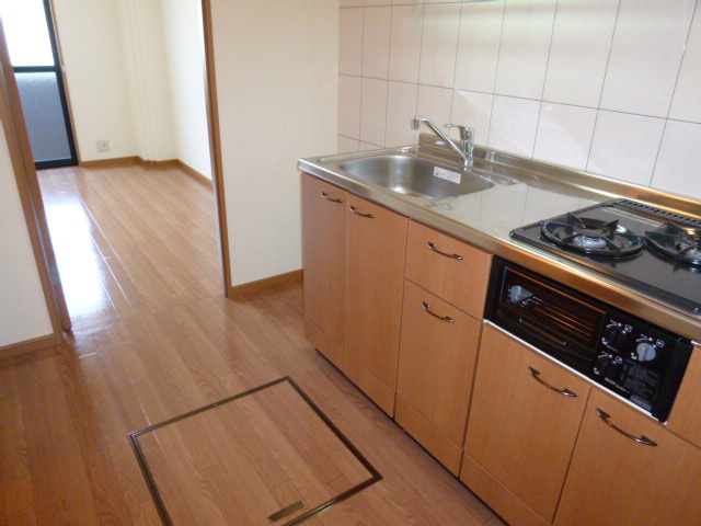 グリーンヒルズⅡのキッチン