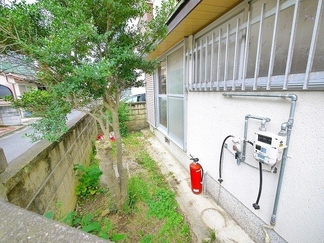 谷村一戸建（南京終町）の庭|お庭でゆったりと過ごせます