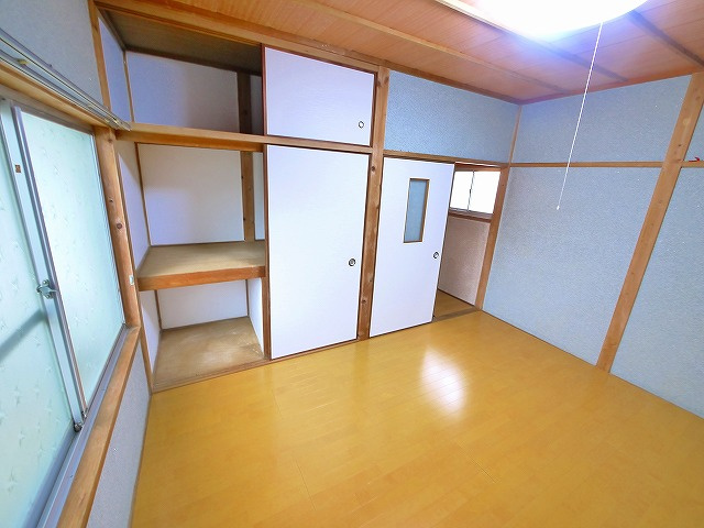 谷村一戸建（南京終町）の収納|小物を収納するのに便利です