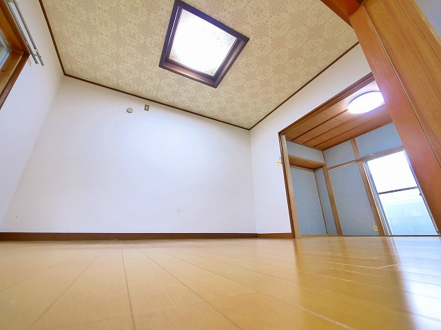 谷村一戸建（南京終町）の居間・リビング|おしゃれなリビングです