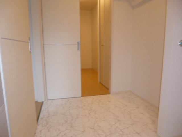 フォーチューン真壁Cの内装|サービスルーム