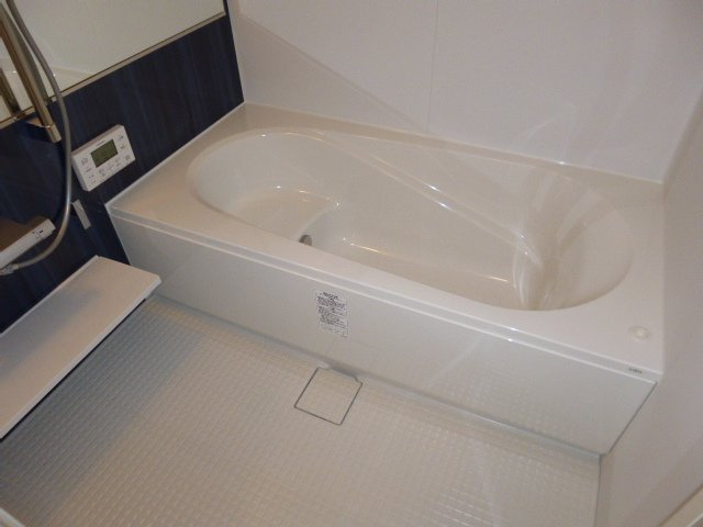 フォーチューン真壁Cの浴室|追い焚きバス