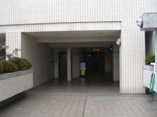 【エントランス】