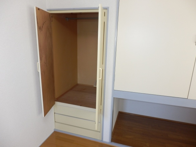 田村ハイツBの収納|小物を収納するのに便利です