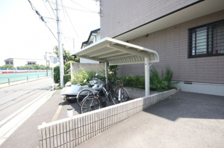 【その他共用部分】 | クレール小机　　　　　屋根付き駐輪場