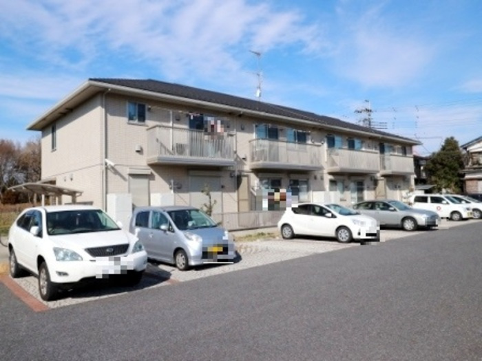 プラシデスＢ棟のエントランス