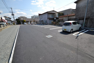 【駐車場】