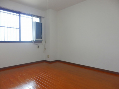 【寝室】 | グランメール27 | ※別室同型タイプ