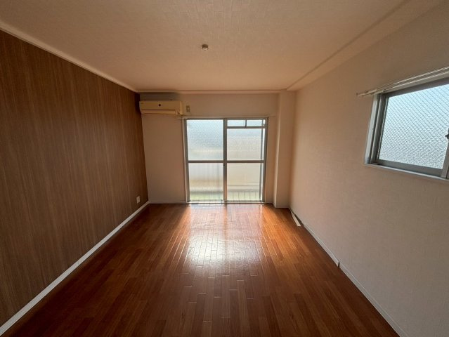 Ｐａｌａｉｓ　ルミエールの洋室