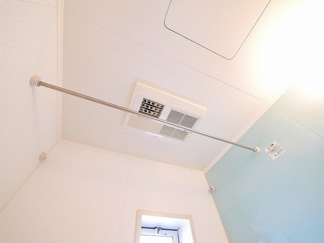 ラフィネ梅美台の設備|浴室乾燥機付きです