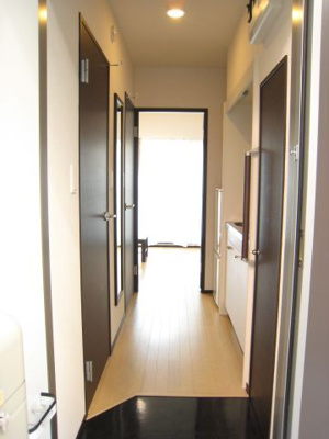 【玄関】 | レオネクスト中島