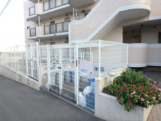 【その他共用部分】 | 敷地内ごみ置き場