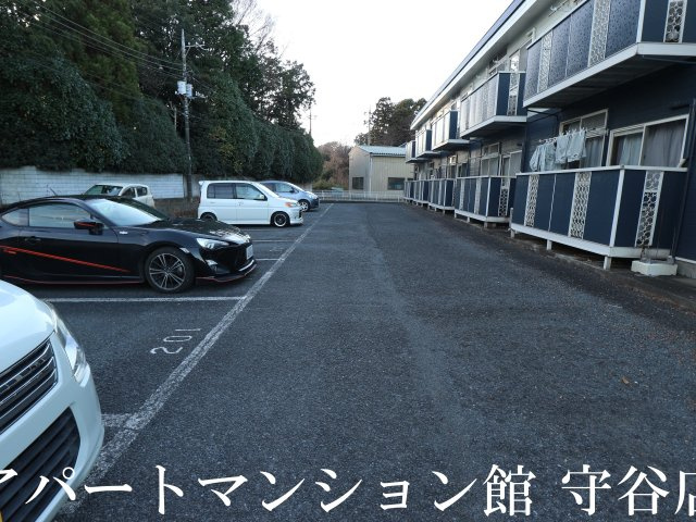 シティうばらの駐車場
