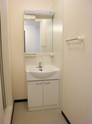 【洗面所】 | ＳＵＮＦＬＯＷＥＲ | 浴室乾燥機付き♪