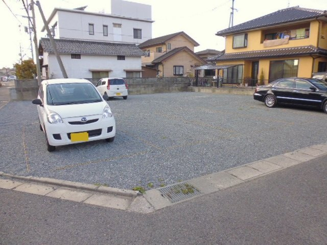 倉敷市大島の駐車場の外観
