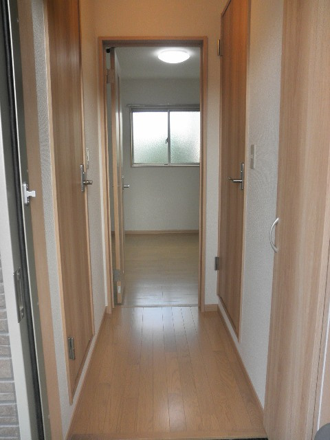 アムール三津屋のその他|廊下