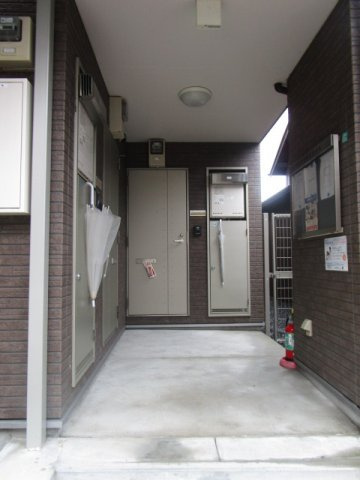アムール三津屋のエントランス