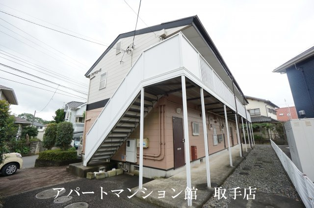 アヅマコーポの外観