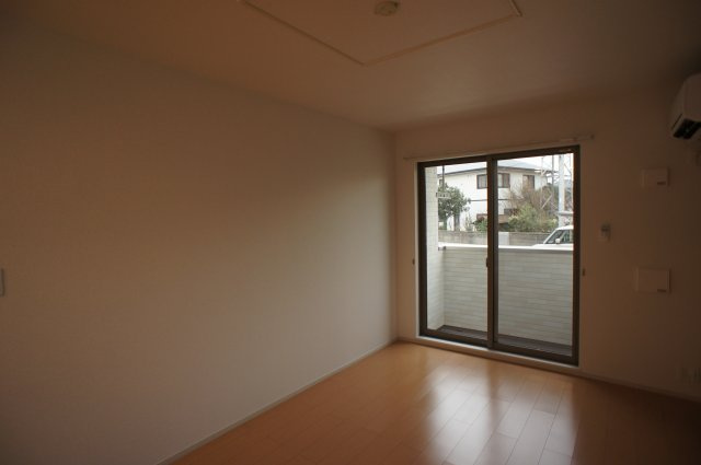 コージーレジデンスⅠの居間・リビング