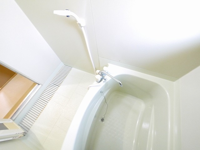 ファミール寺田Bの浴室