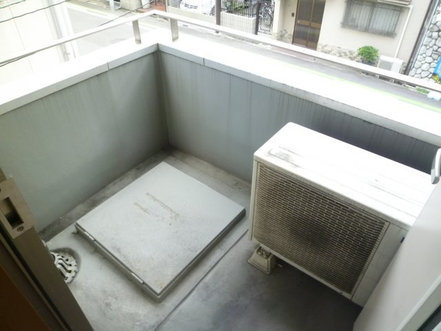 グランソシエ南堀江のバルコニー