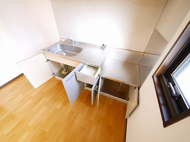 グリーンハイツ高塚のキッチン|使いやすいキッチンです