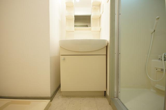 アヴァンセ那の川の独立洗面台|アヴァンセ那の川（1LDK）　洗面所