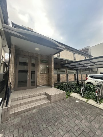 グランシャンブルのエントランス