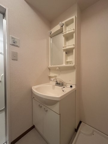 グランシャンブルの独立洗面台