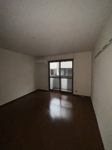 グランシャンブルの洋室