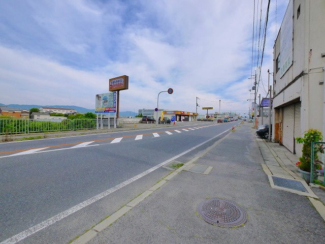 嘉幡町和田店舗の周辺