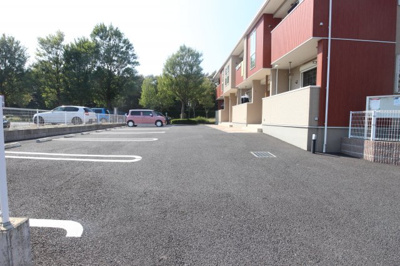 【駐車場】 | ブローテはなみずき | 駐車場♪
