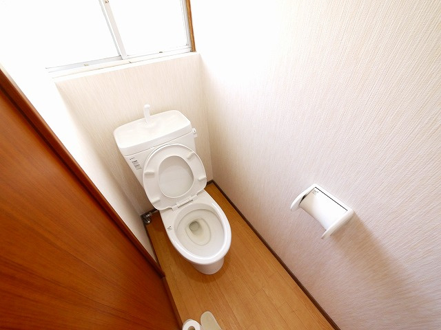 平和荘のトイレ