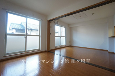 【寝室】 | ルーチェ・デル・ソーレ