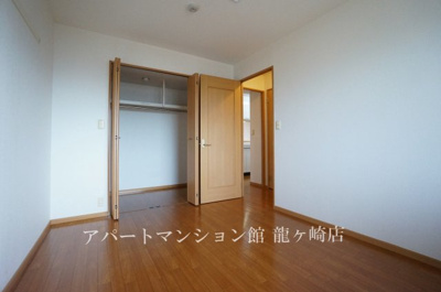 【寝室】 | ルーチェ・デル・ソーレ