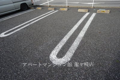 【駐車場】 | ルーチェ・デル・ソーレ