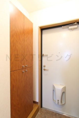 ＲＫ ＧＩＮＧＡの玄関