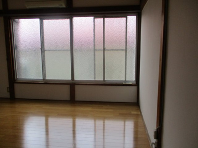  | ウォーレン五月