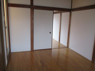 【内装】 | ウォーレン五月