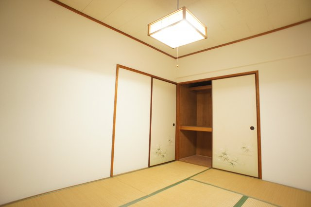 取手中央タウンF棟の収納