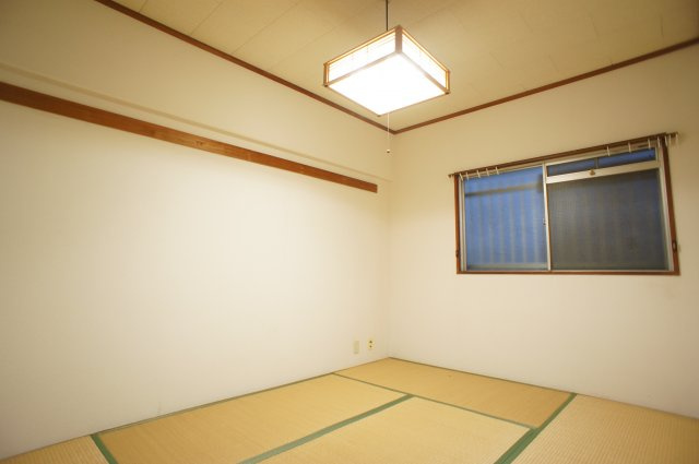 取手中央タウンF棟の寝室