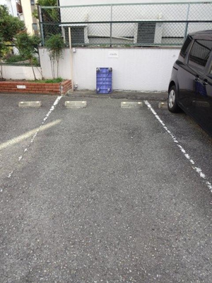 【駐車場】 | エミネンス北伊